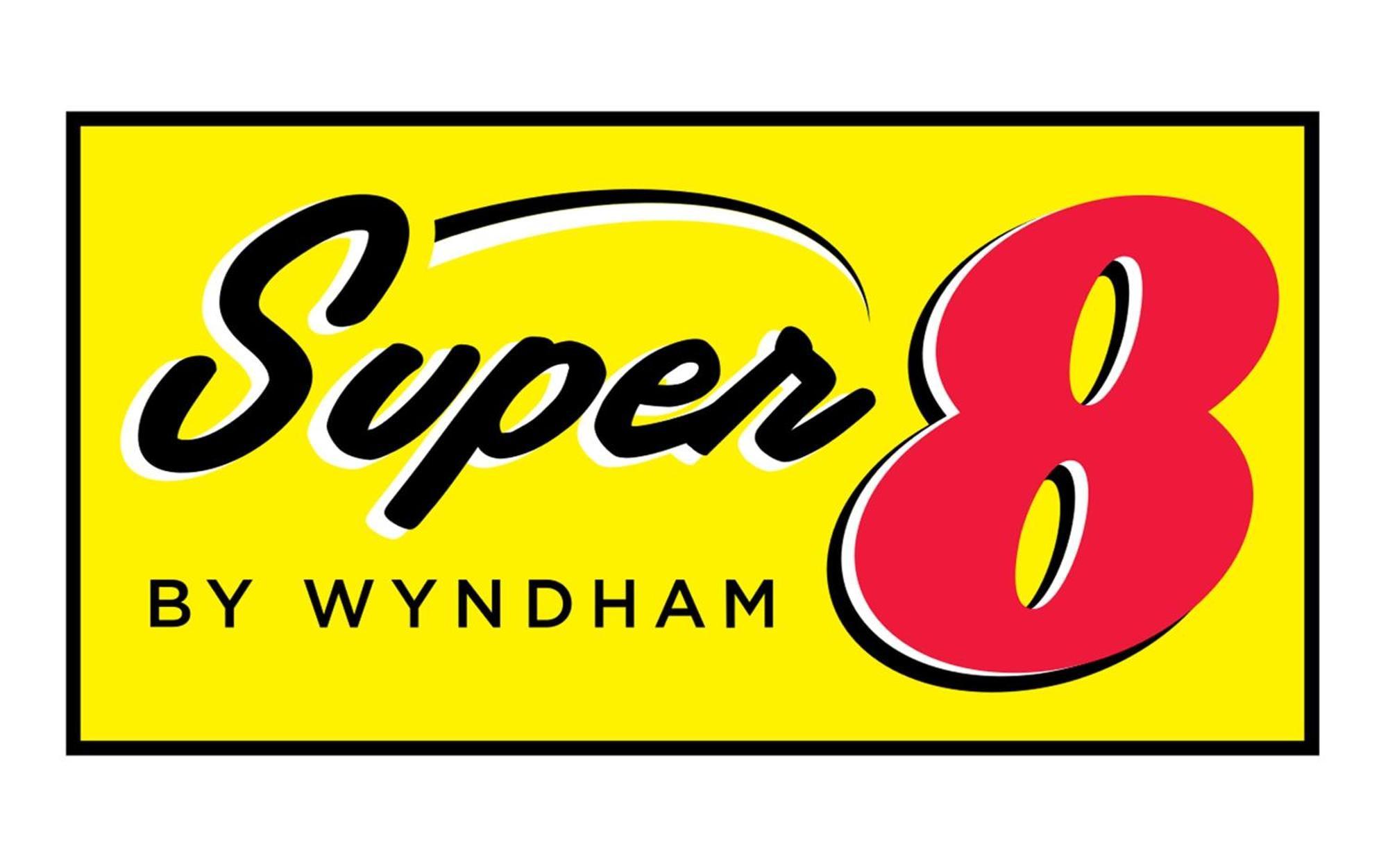 Super 8 By Wyndham Chisago City Exterior photo